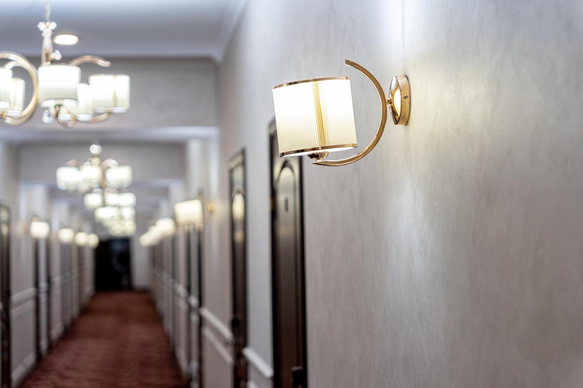 Hotel Mildom Express Almaty Esterno foto