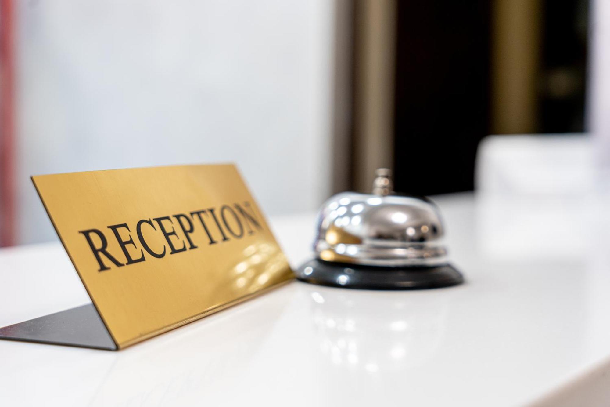 Hotel Mildom Express Almaty Esterno foto